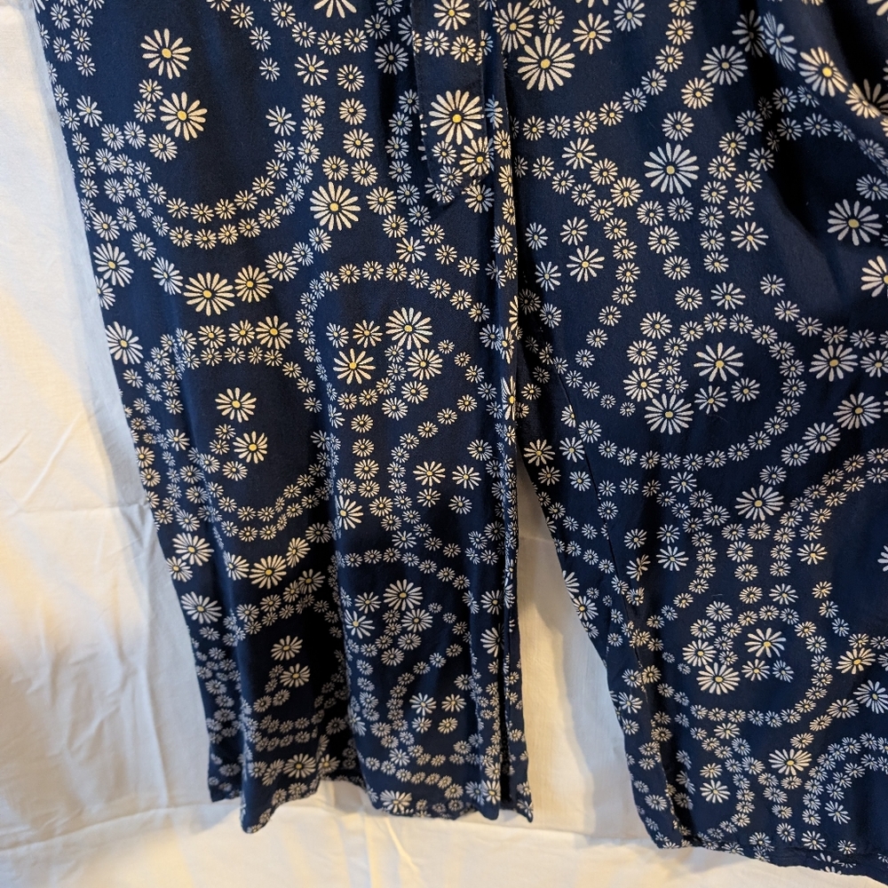 Blue Island Daisy Print Pants Pants Pull On Waist Size Medium - Picture 8 of 8